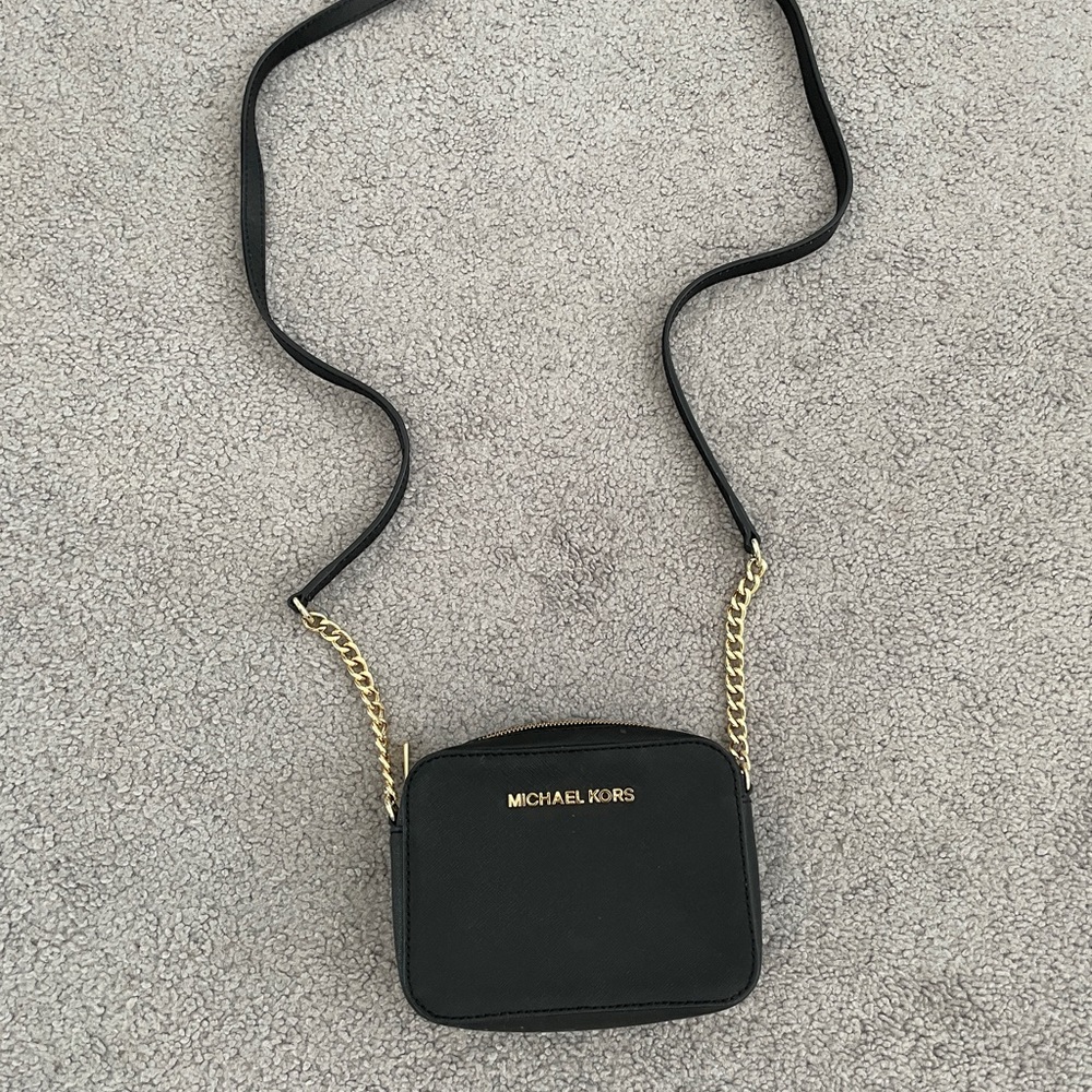 Michael Kors Black Mini JET SET Crossbody
